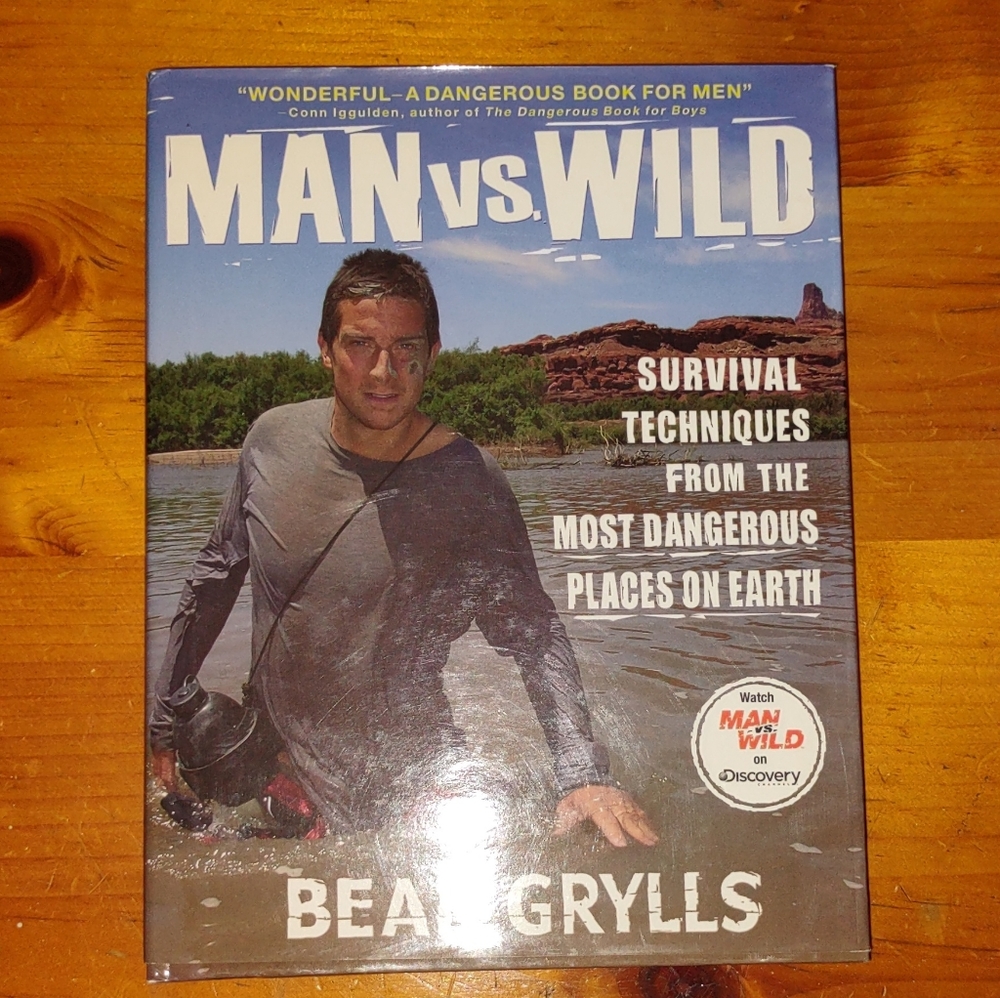 3/$15 sale - Man vs Wild Bear Grylls Hardcover Book